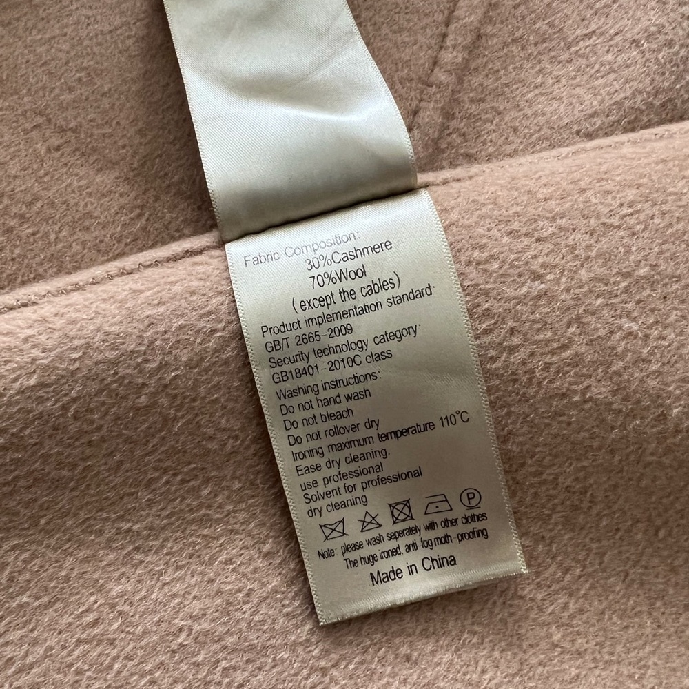 Cashmere Wool Coat - Picture 7 of 16